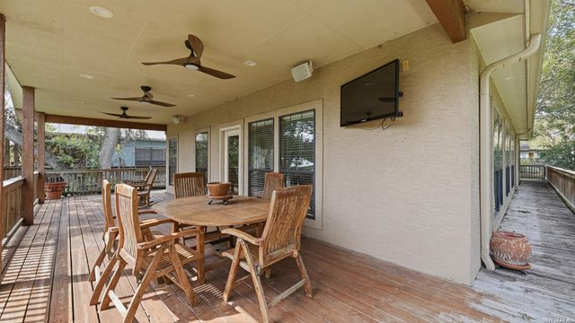 1115 Ethel, Seguin, TX 78155