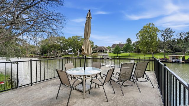1115 Ethel, Seguin, TX 78155