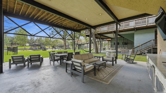 1115 Ethel, Seguin, TX 78155