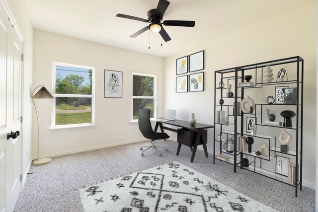 712 E 4th Avenue, Corsicana, TX 75110