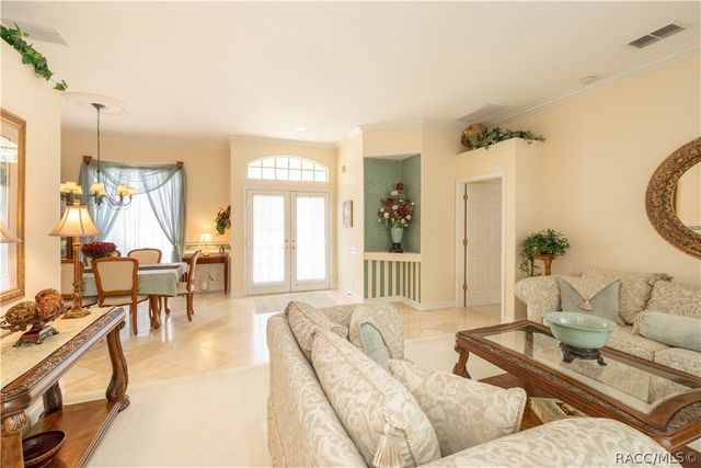 27 Deerwood Drive, Homosassa, FL 34446