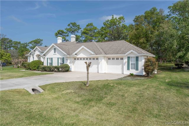 27 Deerwood Drive, Homosassa, FL 34446