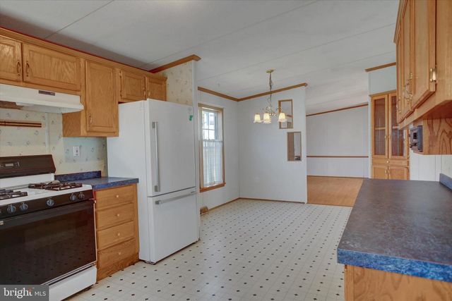 11906 HEATHER DR, Hagerstown, MD 21740