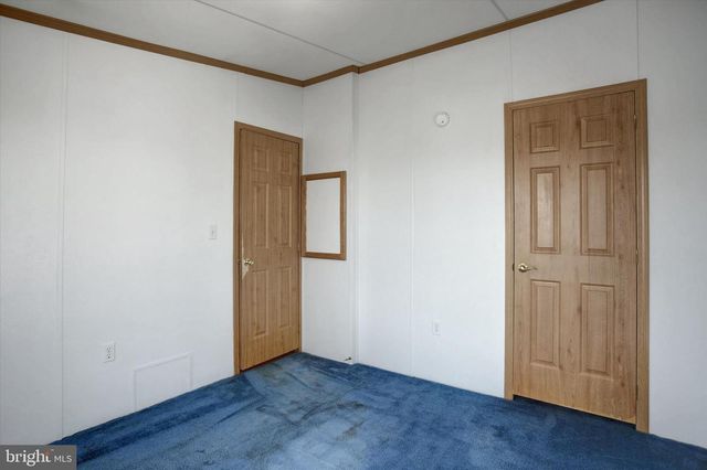 11906 HEATHER DR, Hagerstown, MD 21740