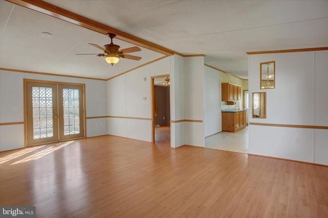 11906 HEATHER DR, Hagerstown, MD 21740