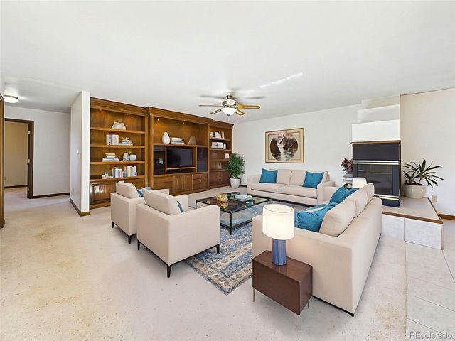 611 Q St, Penrose, CO 81240