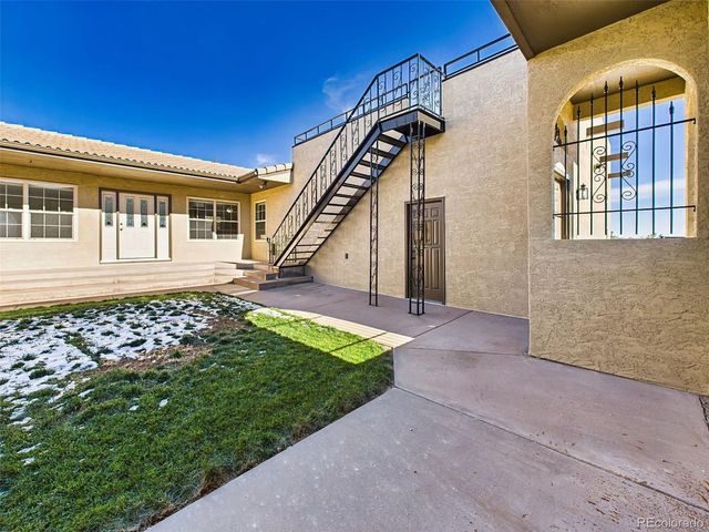 611 Q St, Penrose, CO 81240