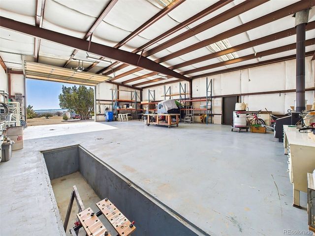 611 Q St, Penrose, CO 81240