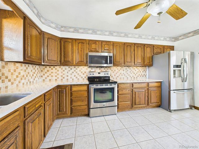 611 Q St, Penrose, CO 81240