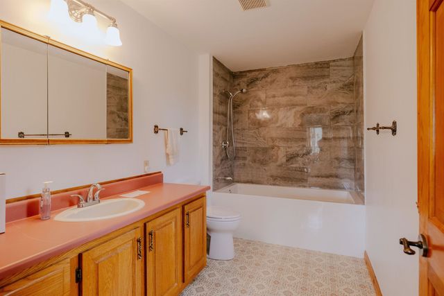65 Glebe Road, Chesterfield, NH 03462