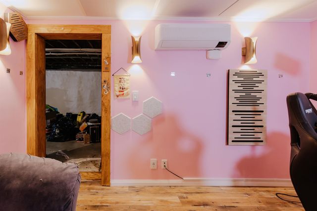 65 Glebe Road, Chesterfield, NH 03462