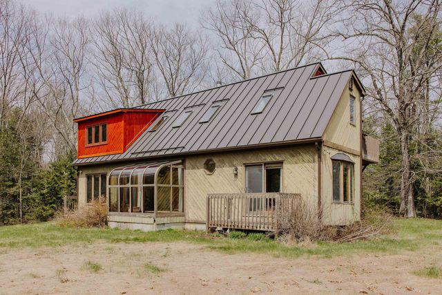 65 Glebe Road, Chesterfield, NH 03462