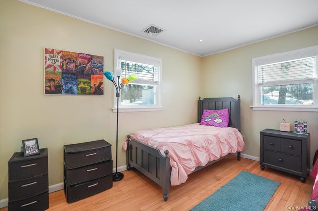 10 Marlorville Road, Wappingers Falls, NY 12590