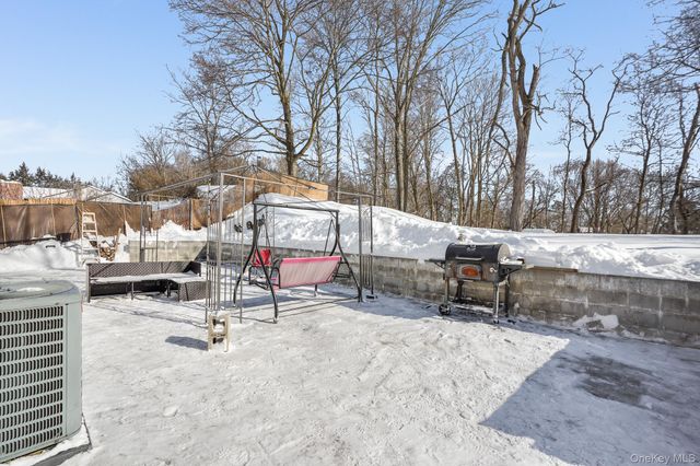 10 Marlorville Road, Wappingers Falls, NY 12590