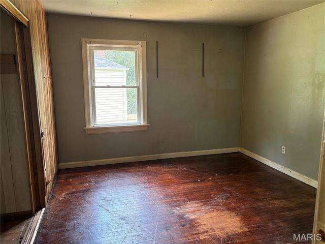 3419 Westridge Lane, St Louis, MO 63074