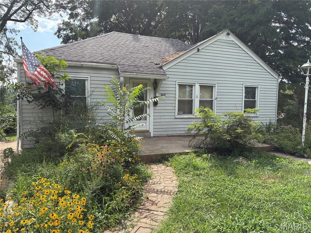3419 Westridge Lane, St Louis, MO 63074