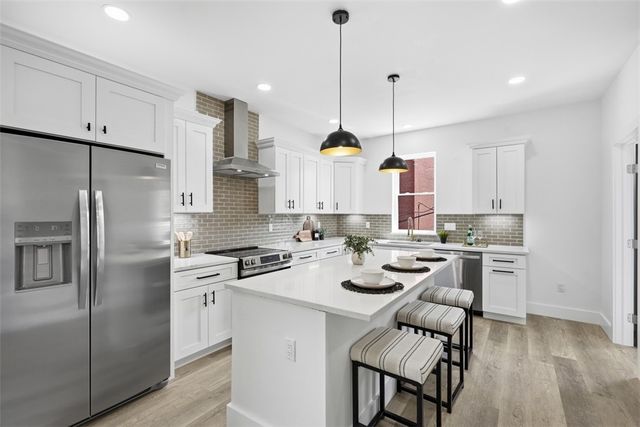 240 Hidden Lane, Carnegie, PA 15106