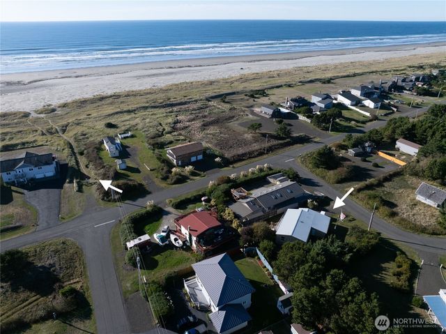 1376 Holand Drive, Grayland, WA 98547