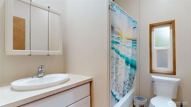 1376 Holand Drive, Grayland, WA 98547