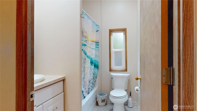 1376 Holand Drive, Grayland, WA 98547