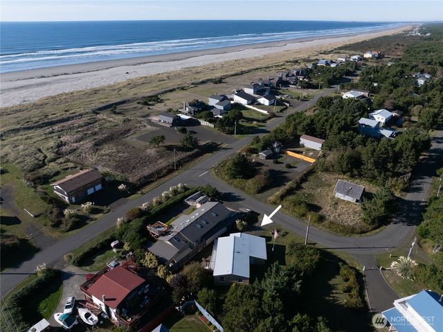 1376 Holand Drive, Grayland, WA 98547