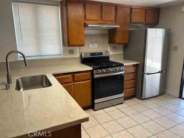 1569 Ruby, Perris, CA 92571