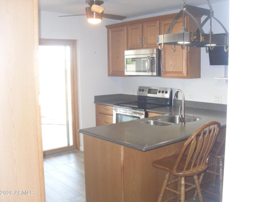 226 W CHOLLA Street W, Casa Grande, AZ 85122 — photo 5