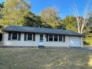 153 Meetinghouse Lane, Ledyard, CT 06339