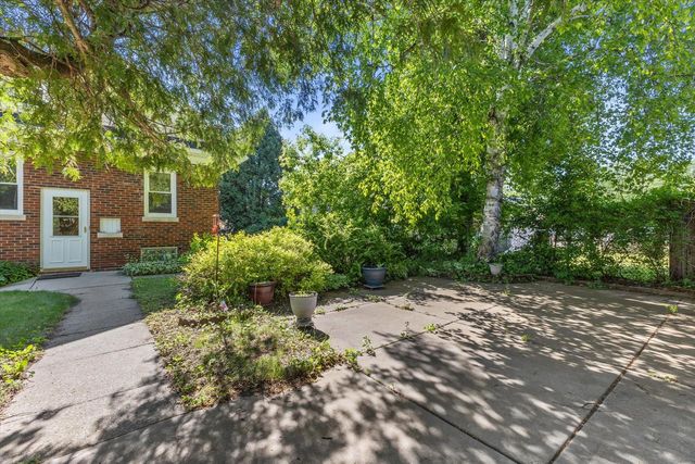 4436 Douglas AVENUE, Racine, WI 53402