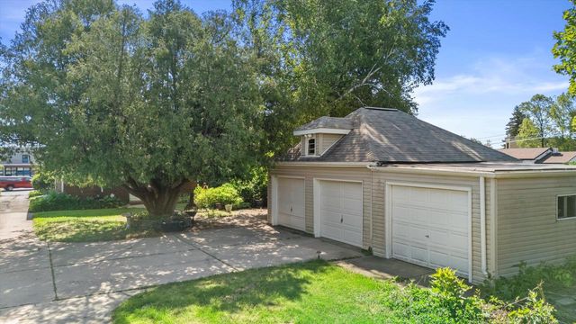 4436 Douglas AVENUE, Racine, WI 53402