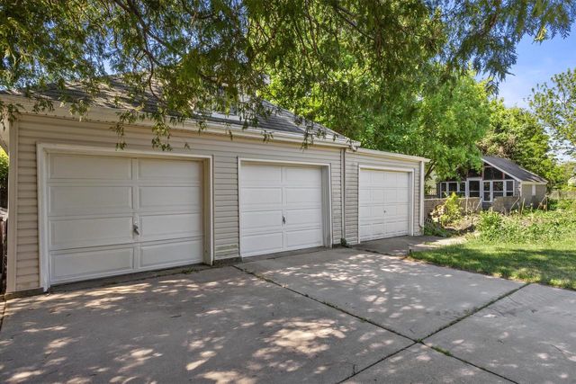 4436 Douglas AVENUE, Racine, WI 53402