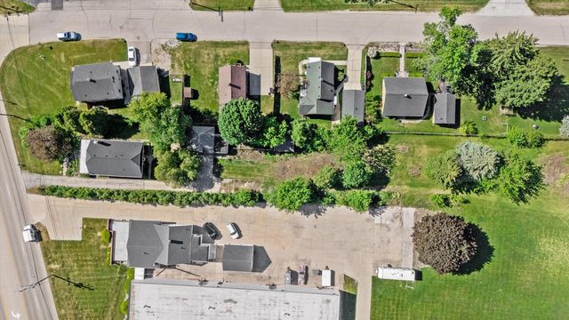 4436 Douglas AVENUE, Racine, WI 53402