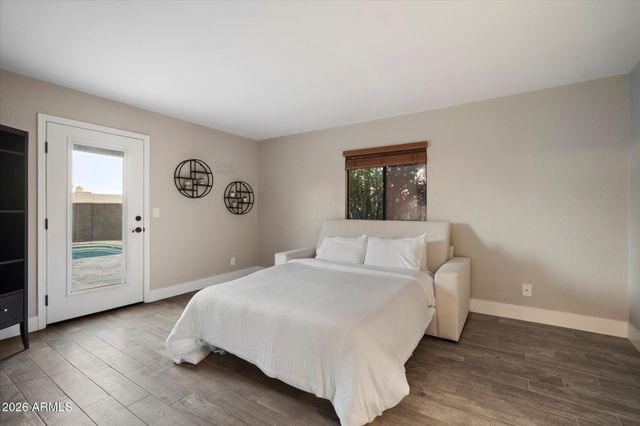 10245 N 34TH Place, Phoenix, AZ 85028