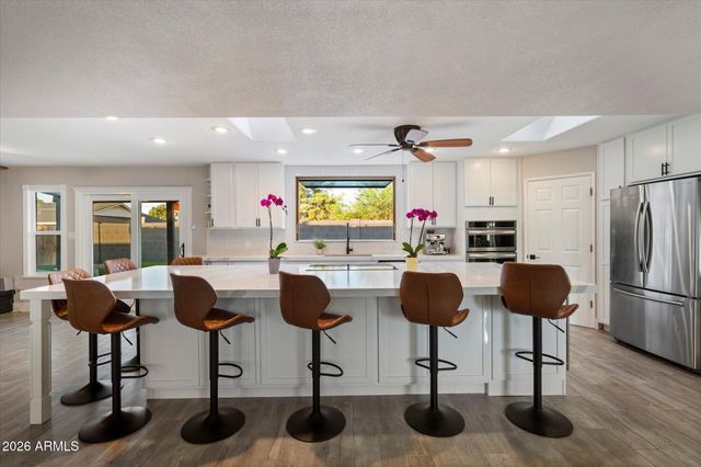 10245 N 34TH Place, Phoenix, AZ 85028