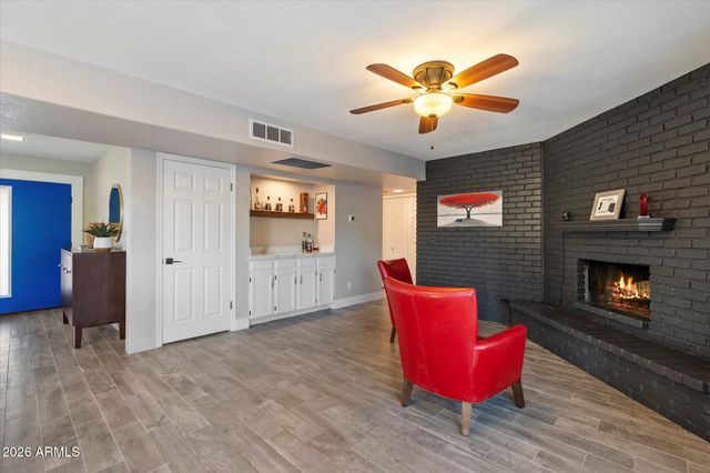 10245 N 34TH Place, Phoenix, AZ 85028