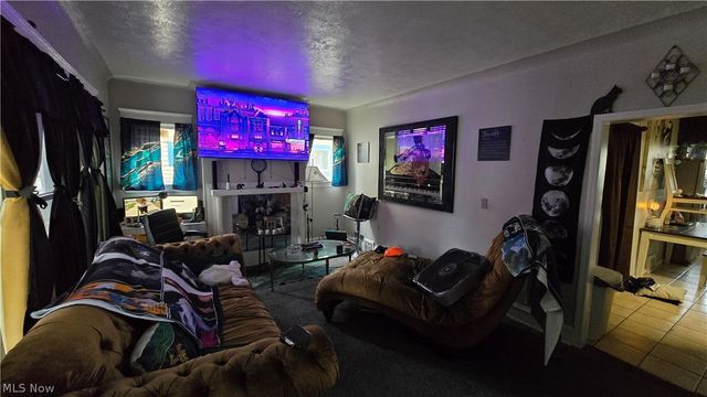 543 E 108th, Cleveland, OH 44108