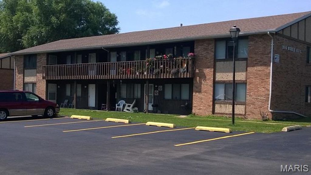 1908 Muren Boulevard 6, Belleville, IL 62221
