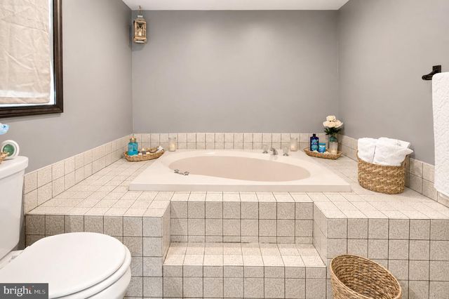 208 W ARCTIC AVE, Minotola, NJ 08341