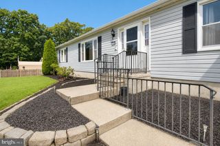 208 W ARCTIC AVE, Minotola, NJ 08341
