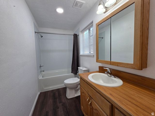 440 N 500 E, Myton, UT 84052