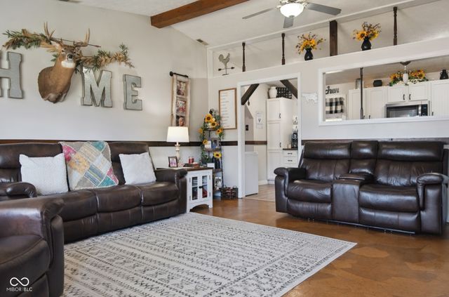 8437 N Sheffield Court, Columbus, IN 47201