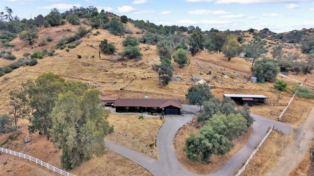 23328 Granite Creek Lane, Clovis, CA 93619