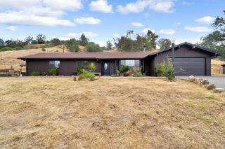 23328 Granite Creek Lane, Clovis, CA 93619