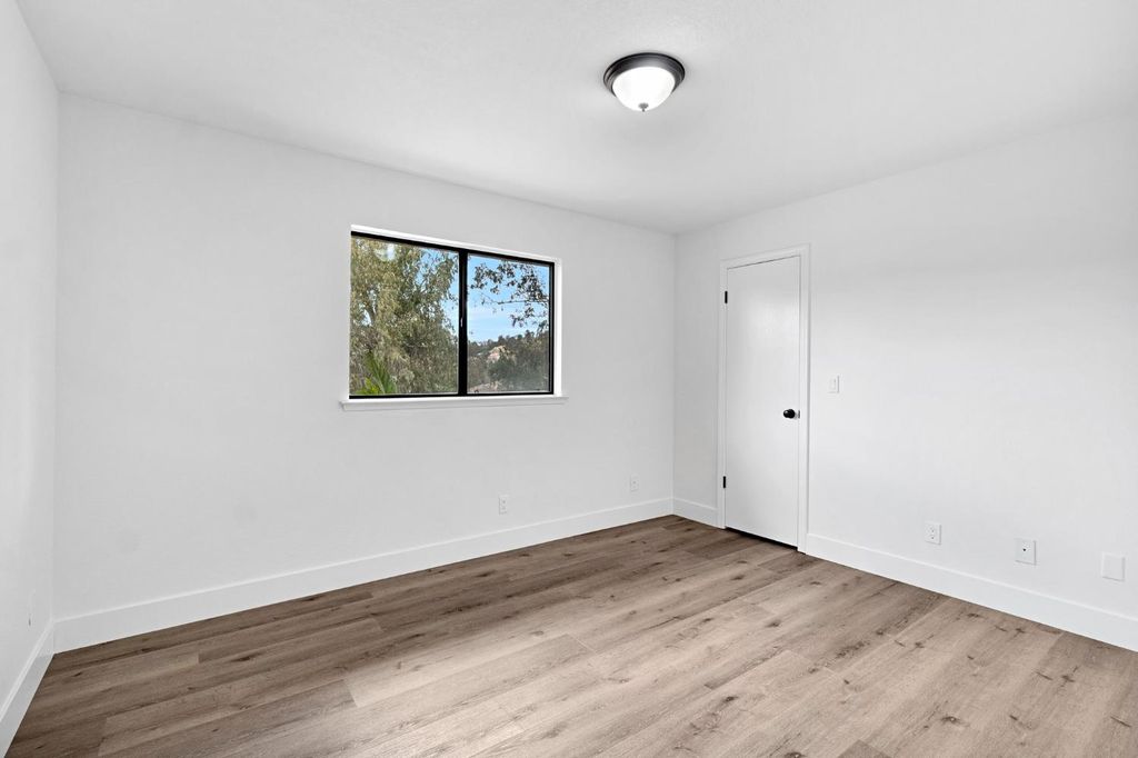 Image 24 of property listing at 23328 Granite Creek Lane, Clovis, CA 93619