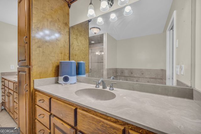 32 Hart Terrace, Hartwell, GA 30643