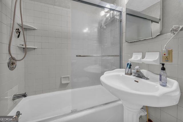 32 Hart Terrace, Hartwell, GA 30643