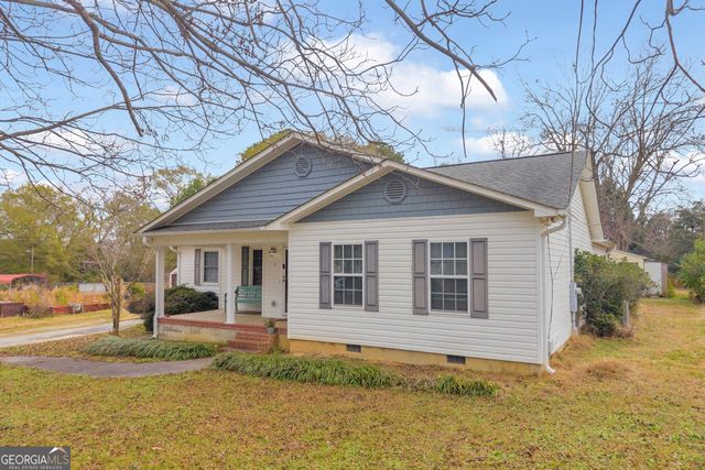 32 Hart Terrace, Hartwell, GA 30643