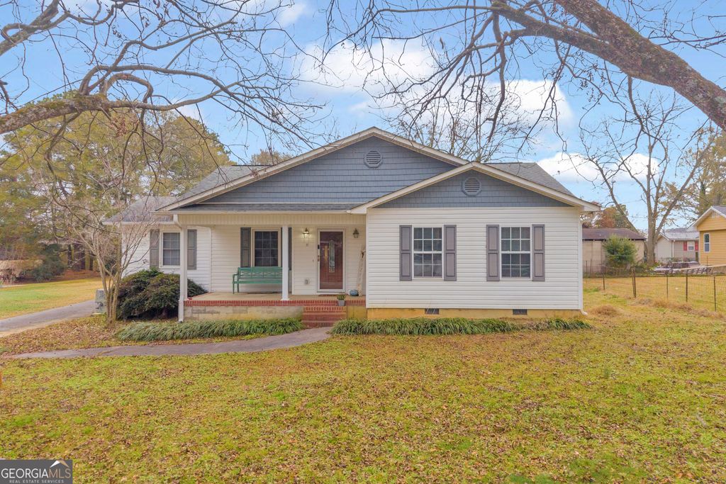 32 Hart Terrace, Hartwell, GA 30643