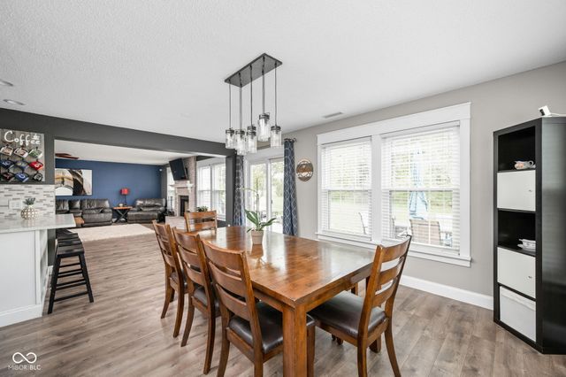 6431 Eastern Range Road, Indianapolis, IN 46234