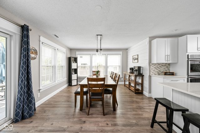 6431 Eastern Range Road, Indianapolis, IN 46234